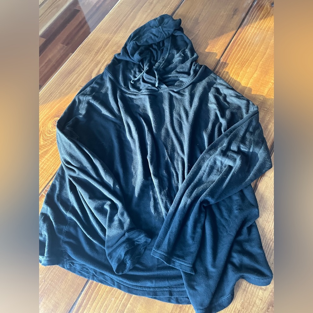 Gilligan and Omalley sleepwear top black hoodie xxl